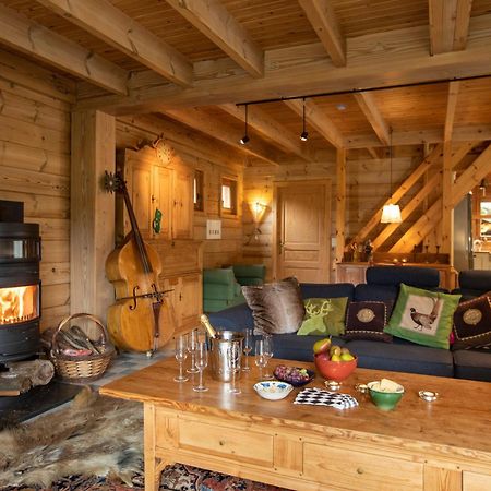 Les Avernas En Bas Romantic Getaway Lierneux Exterior photo