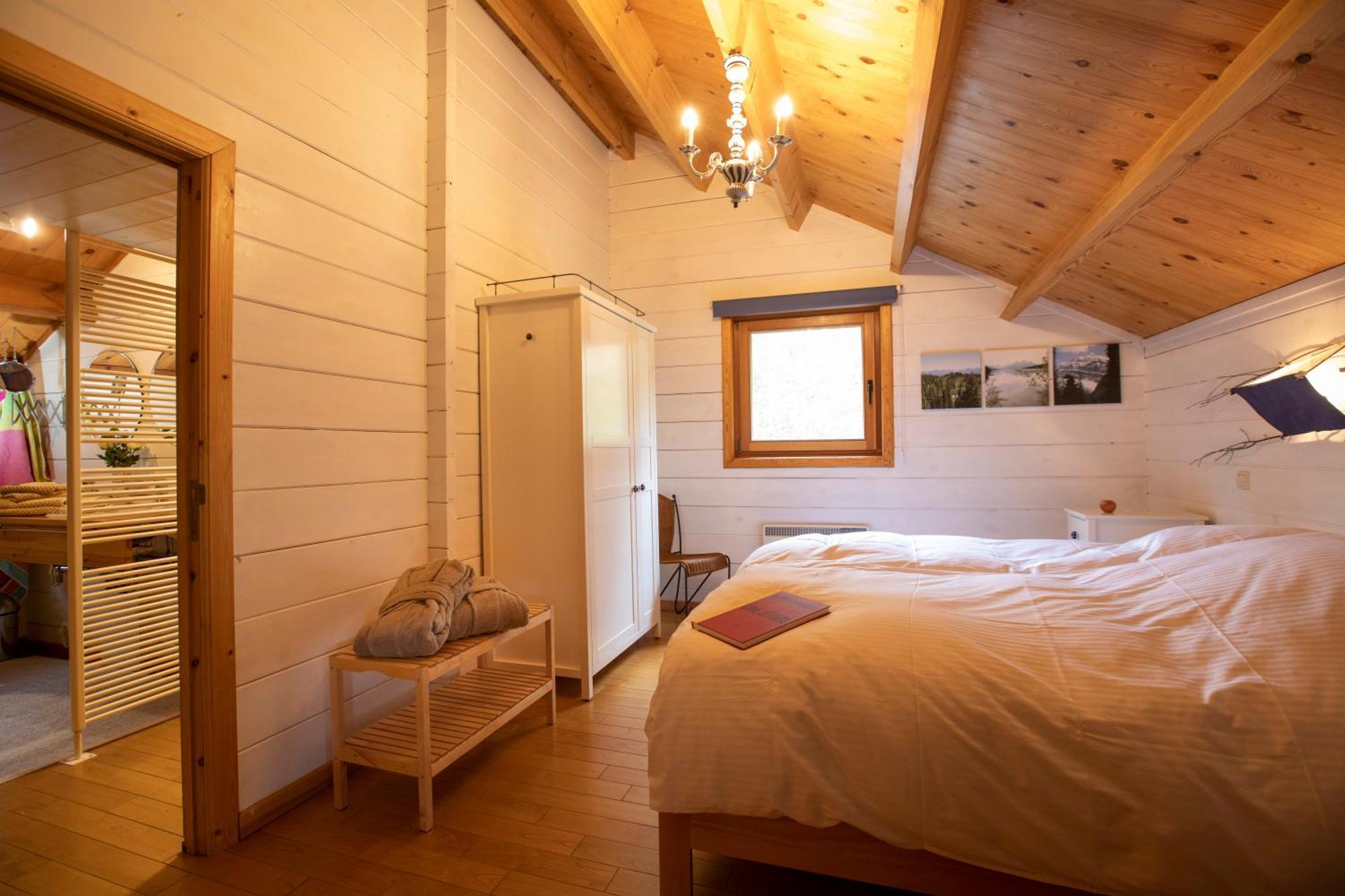 Les Avernas En Bas Romantic Getaway Lierneux Exterior photo