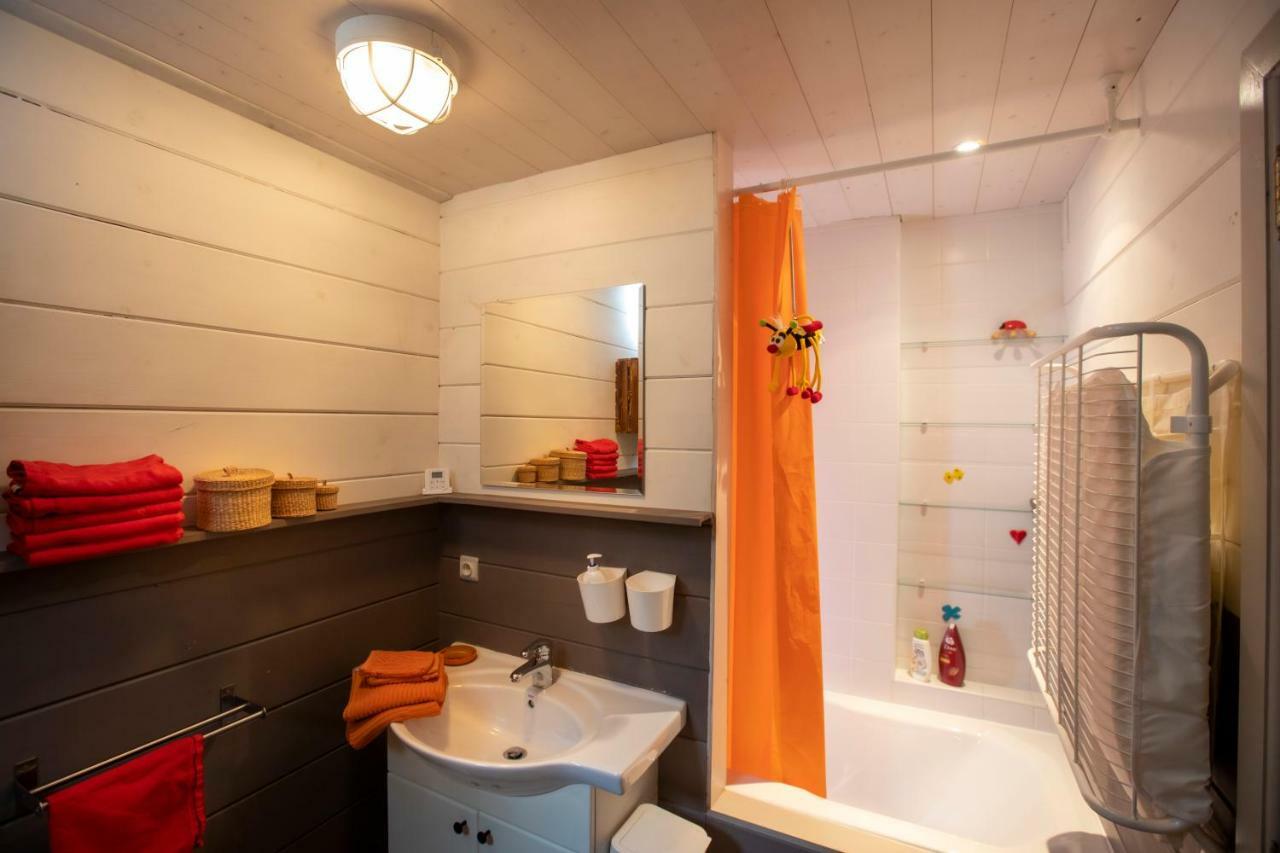 Les Avernas En Bas Romantic Getaway Lierneux Exterior photo