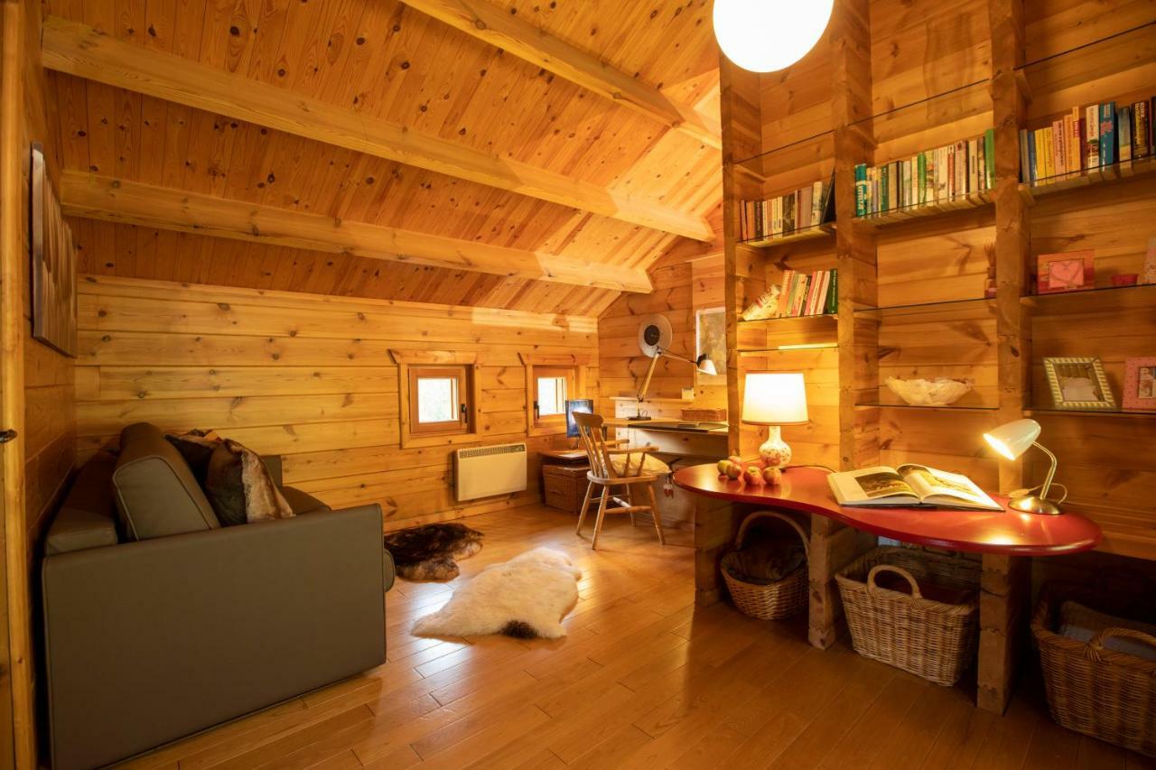 Les Avernas En Bas Romantic Getaway Lierneux Exterior photo